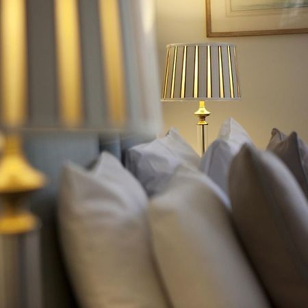 Rose & Crown Hotel Yealmpton Ngoại thất bức ảnh