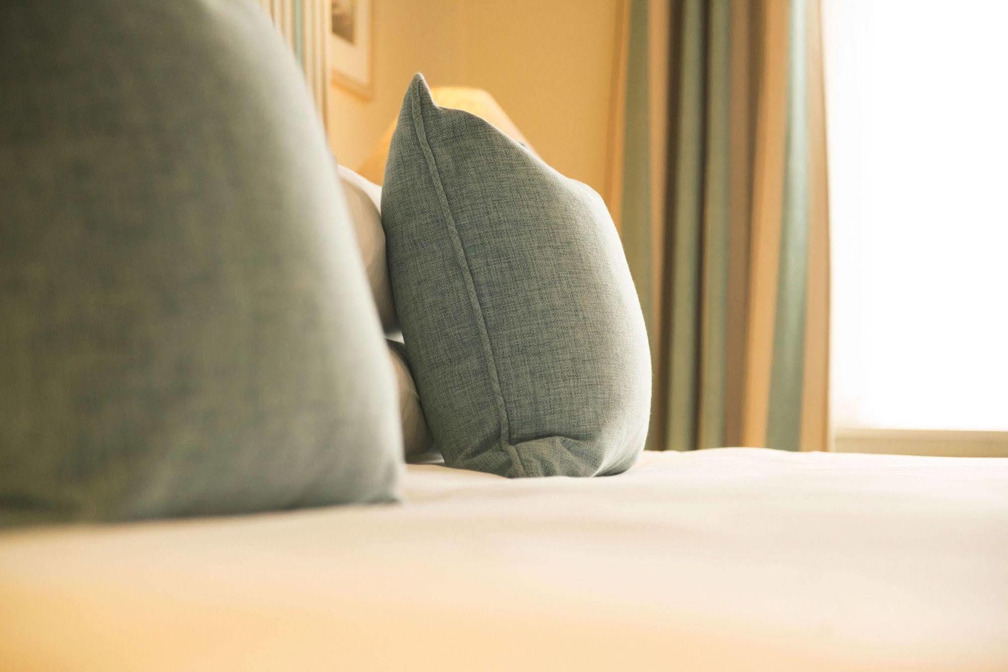 Rose & Crown Hotel Yealmpton Ngoại thất bức ảnh